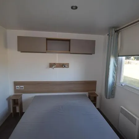 Mazet 13 Campingplads Vias
